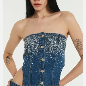 NWT & NEVER WORN: Milk It Clothing Genie Top